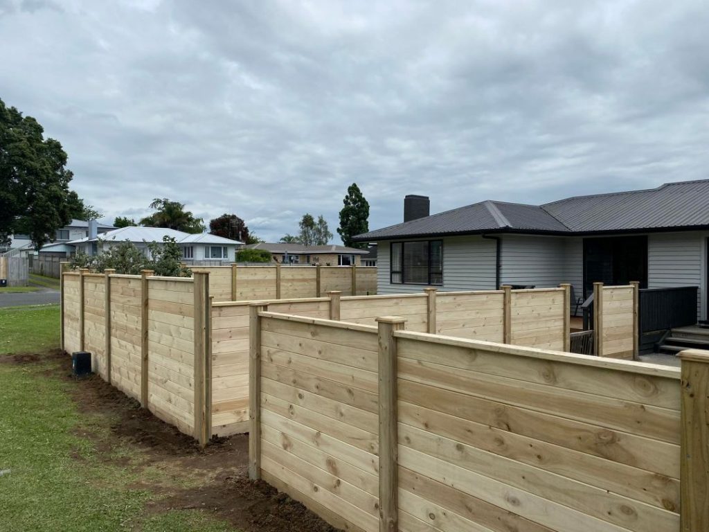 A more modern and structurally superior timber fence