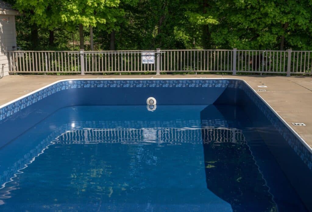 swimming pool with vinyl layer