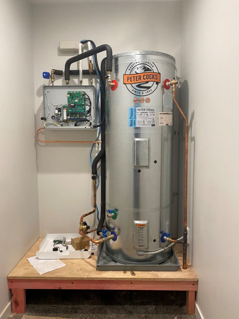 hot water cylinder in Whanganui