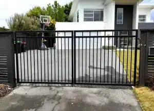 sliding gate christchurch